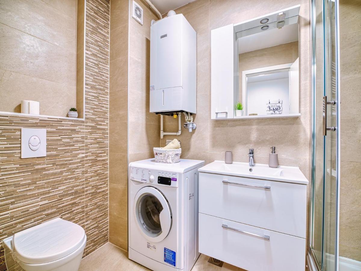 Apartman Malmar One Zagabria Esterno foto