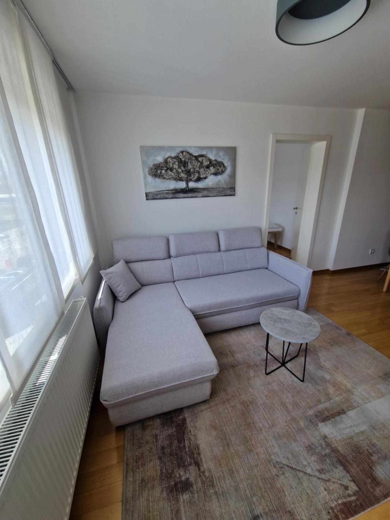 Apartman Malmar One Zagabria Esterno foto